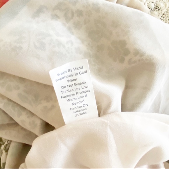 CAbi Whisper Gauze Tank #266 Small - Picture 5 of 5